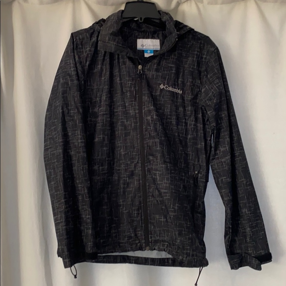 Columbia Sportswear rain jacket (Mens small) EUC